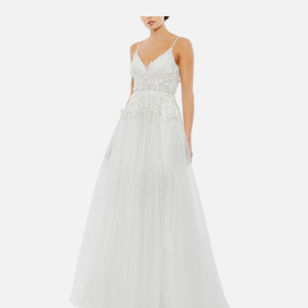 Mac Duggal White Sleeveless Spaghetti Strap Wedding Gown